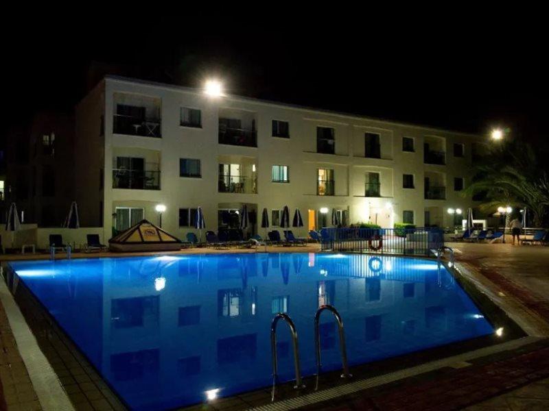Apartament Helios 2 Pafos Zewnętrze zdjęcie