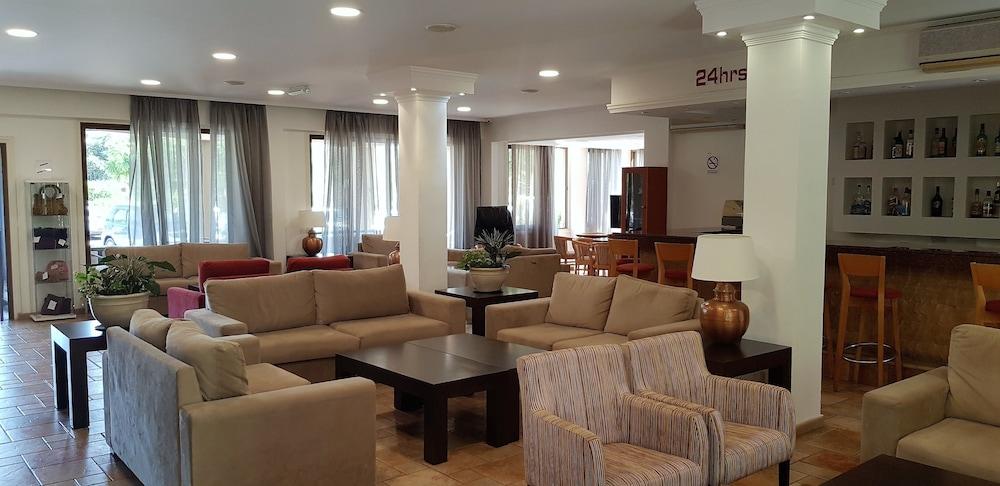 Apartament Helios 2 Pafos Zewnętrze zdjęcie