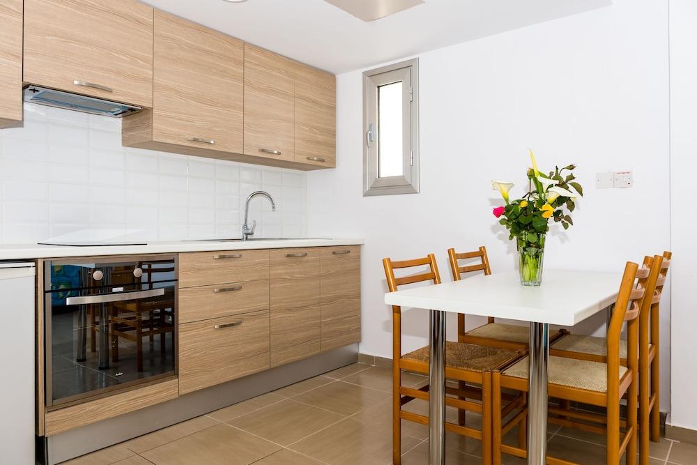 Apartament Helios 2 Pafos Zewnętrze zdjęcie