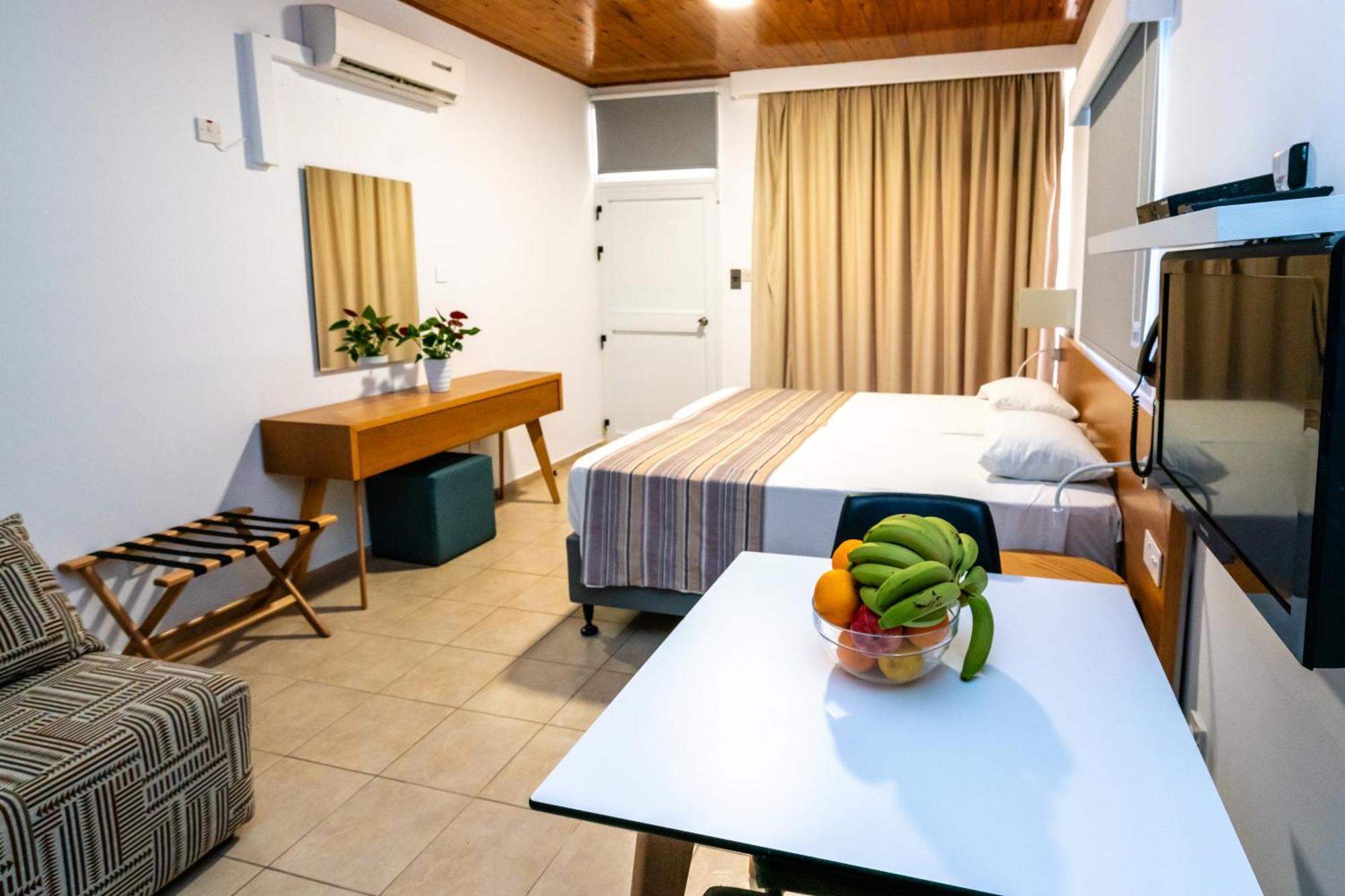 Apartament Helios 2 Pafos Zewnętrze zdjęcie